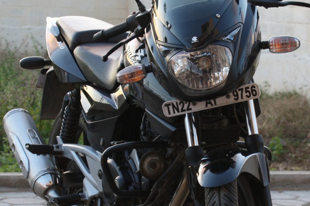 Bajaj Pulsar 125, Pulsar 150 launched with new platform, TFT screen