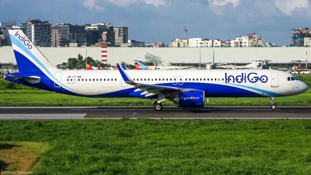 IndiGo flight diverted after power bank fire