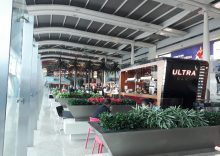 Ministry gives Mumbai airport talks until October 20